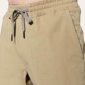 Lululemon Bowline Short *8"